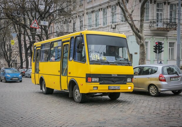 Все маршрутки Одессы: куда довезут и сколько ждать на остановке. Фото: Odessa Online