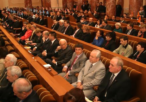 Депутатам главное, чтобы их выбрали, работать они не планируют. Фото-gnews.ua