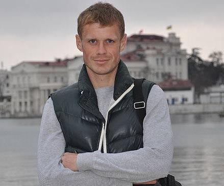 Защитник переезжает в Одессу.
Фото - footballpersons.at.ua.
