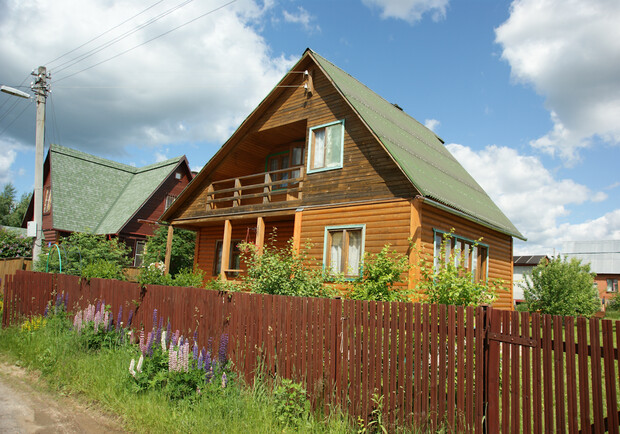 За второй дачный дом придется платить налог.
Фото - mforum.ru.
