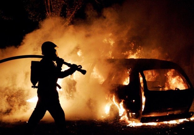 В Одессе и области горели 2 машины. Фото с сайта: sevnews.info.