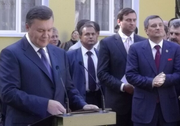 Глава государства не сразу вспомнил должность Матвийчука.
Фото - Сергей Шенкевич.