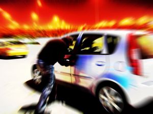 Автопатруль по подозрению в совершении преступления задержал 18-летнего жителя Раздельнянского района. Фото: www.sxc.hu