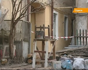 В Одессе более 800 аварийных домов. Фото - fakty.ictv.ua