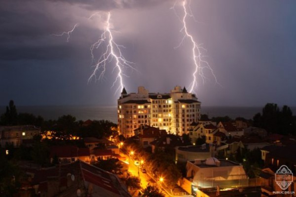 Ураганы с грозами и дождями станут для Одессы нормой. Фото - news.bigmir.net 