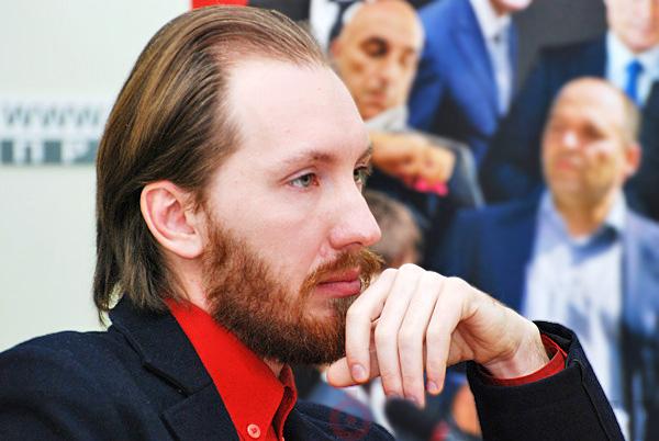 Александр Васильев решил, что он следующий после Давидченко, кого задержит СБУ.
Фото - odessa-life.od.ua