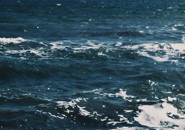 Море волнуется. Фото - victoriagorecki