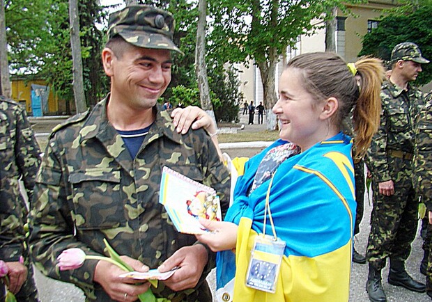 Горожане поддержали военнослужащих. Фото - mil.gov.ua