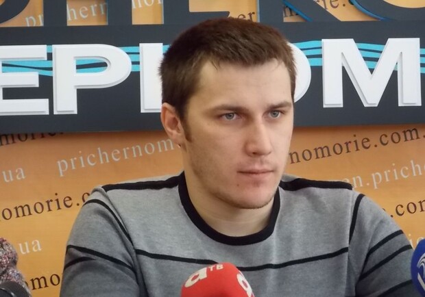 Антон уже вещал в "Контексте" ранее, после этого - в СБУ. Фото с сайта: public.od.ua.