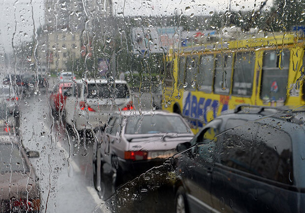 Новость - Транспорт и инфраструктура - Из-за непогоды Одесса стоит в пробке