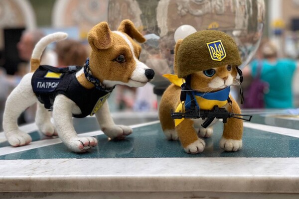 В Одессе погасили благотворительную марку с псом-пиротехником Патроном фото 1