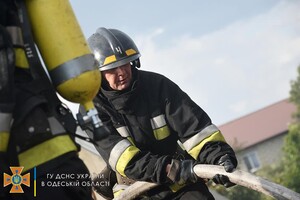Пожары в ресторане и жилом доме: как прошли сутки у спасателей в Одессе фото 2