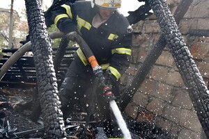 Пожары в ресторане и жилом доме: как прошли сутки у спасателей в Одессе фото 9