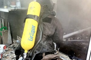 Пожары в ресторане и жилом доме: как прошли сутки у спасателей в Одессе фото 11