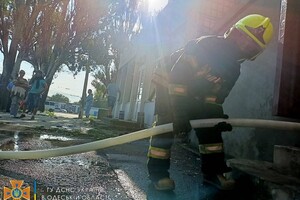 Пожары в ресторане и жилом доме: как прошли сутки у спасателей в Одессе фото 30