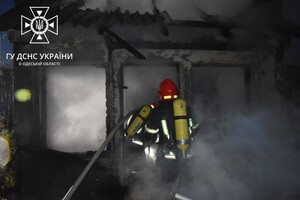 В Аркадии загорелся частный дом фото 4