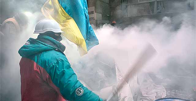 Следи на расстоянии: все онлайн-трансляции из центра Киева