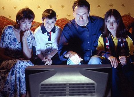 Вечер пятницы у ТВ: удивляемся украинским чудесам и смеемся с 