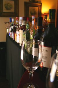 Две трети украинцев пьют алкоголь, а каждый сотый – ежедневно