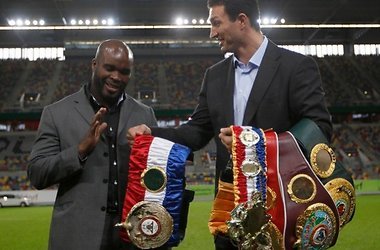 Владимир Кличко - Жан-Марк Мормек: Сегодня состоится первый бой украинца после травмы