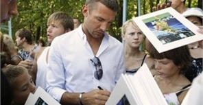 Андрей Шевченко: С болельщиками попрощаюсь на футбольном поле в Киеве