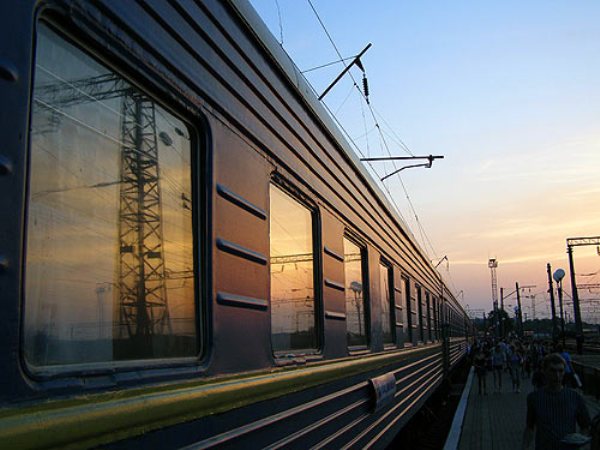 Традиционные поезда будут работать пока есть спрос. Фото с сайта: kolo.poltava.ua.