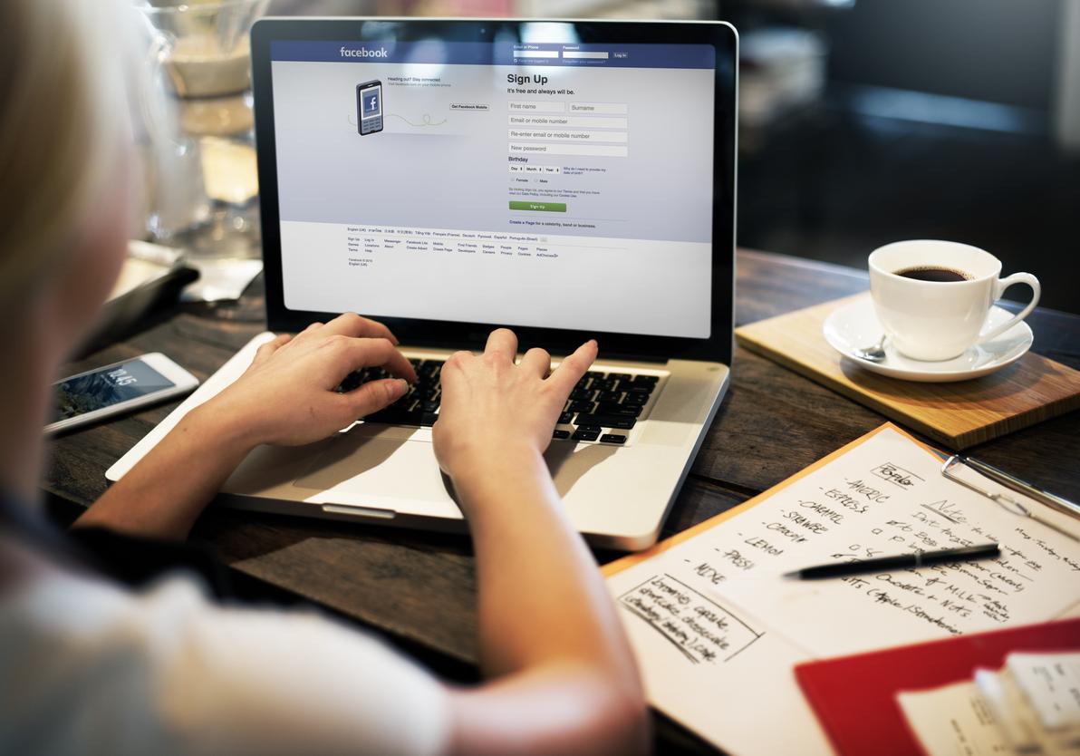 Оплата через Instagram и сервис знакомств от Facebook: новости мессенджеров и соцсетей