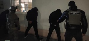 Грабили отделения почты и офисы: в Одессе задержали бандитов