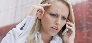 Лекарства доставят, на вопросы ответят: как связаться с чиновниками Деснянской РГА