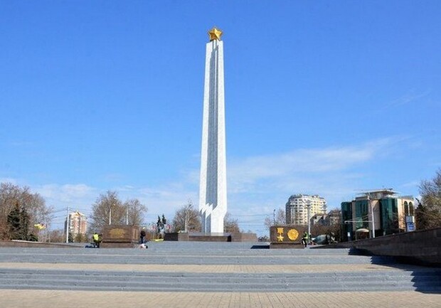 Почтите дома: как в Одессе пройдет день освобождения города  фото