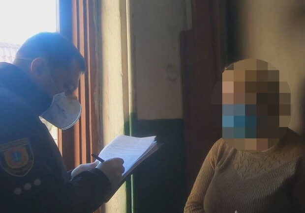 Поссорились на кухне: в Одессе женщина зарезала мужа фото