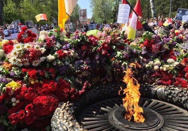 Минута молчания и возложение цветов: как в Одессе отметят День Победы фото