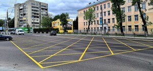 Водіям на замітку: на львівському перехресті з’явилась незвичайна розмітка