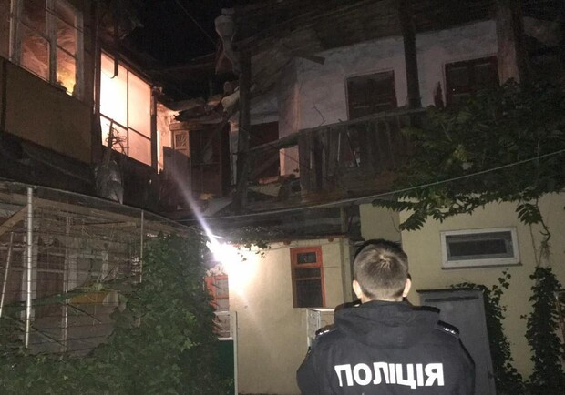 В Одессе снова обрушился дом Фото: Нацполиция 