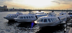 Забудь о поездах: по Днепру запустят речные суда 