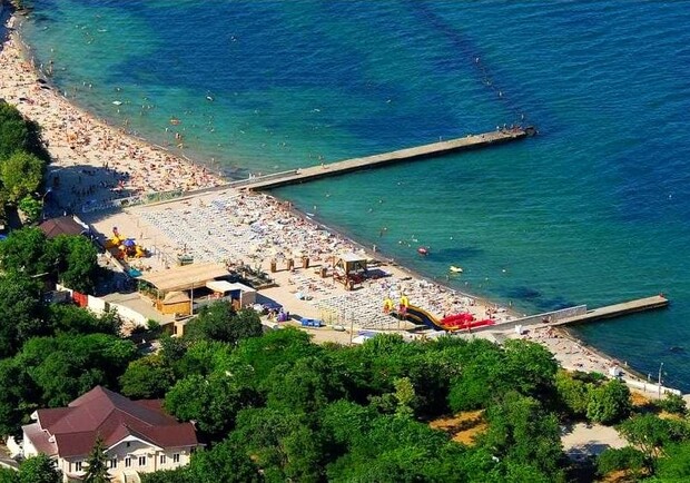 На пляжах Одессы купаться не рекомендуют Фото: hotels24