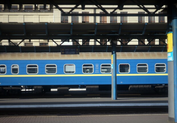 "Укрзализныця" назначила дополнительный поезд в Одессу. Фото: Валерия Кушнир
