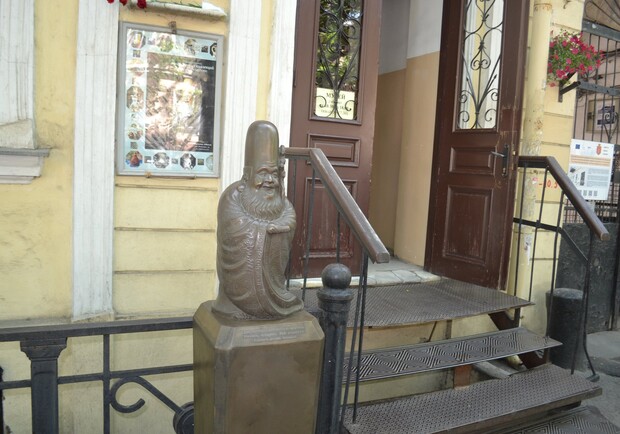 Загадай желание: в Одессе появилась новая скульптура  - фото
