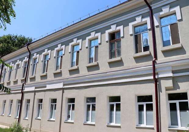 В Одессе продолжается ремонт Еврейской больницы Фото горсовета 