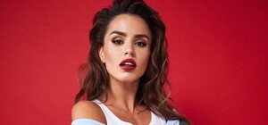 В Одессе выступит российская певица Zivert: она давала концерт в Крыму