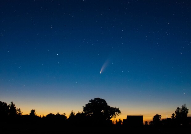 Над Одессой пронесется редкая комета Фото: joohobee Twitter 