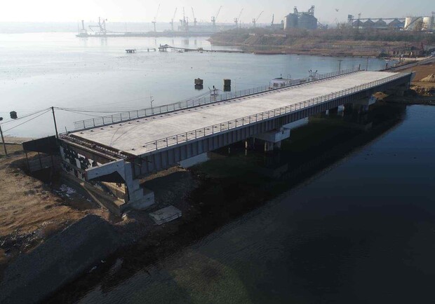 Мост в Черноморск передали в госсобственность  Фото со страницы Максима Куцего