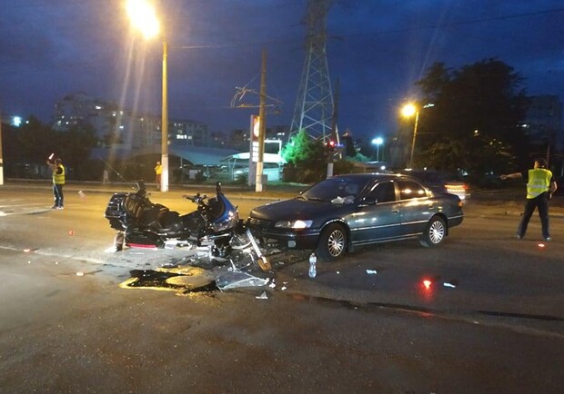 Авария на Люстдорфской дороге: есть пострадавший. Фото: Odessa Online