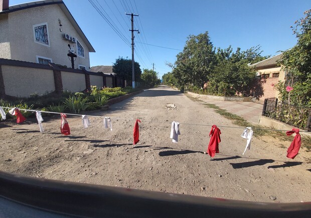 Частные улицы: на поселке Котовского жители самовольно перекрыли дороги. Фото: Единый центр обращения граждан