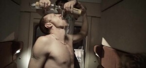 Приехали: компанию пьяных агрессивных мужчин сняли с поезда в Полтаве