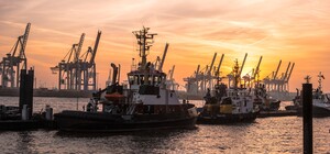 Коронавирус на борту: в порт под Одессой зашло судно с зараженным экипажем