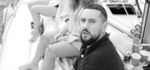 Покатались на яхте: Monatik показал снимки с отдыха в Одессе