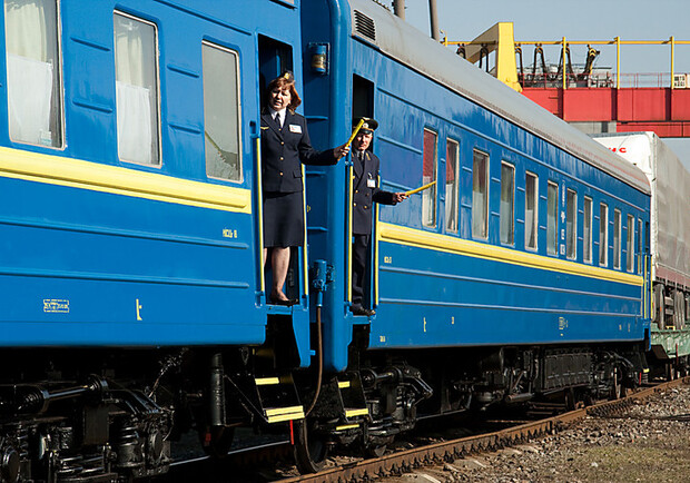 «Укрзалізниця» отменяет поезд Одесса-Черновцы Фото: Преступности.нет 