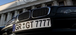 Собрались снова: под Верховной Радой протестуют 