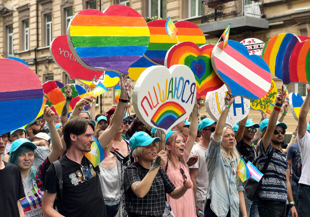 Нападение на ЛГБТ-марш в Одессе Фото: Zmina